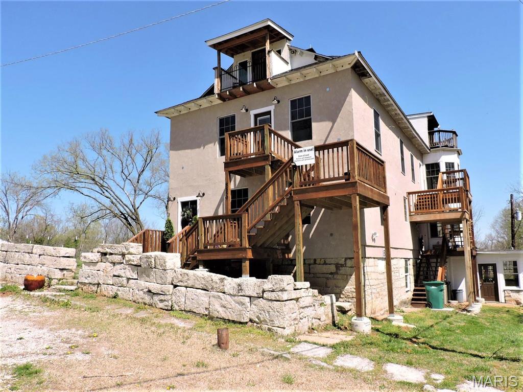 Ponds Corner - Residential
