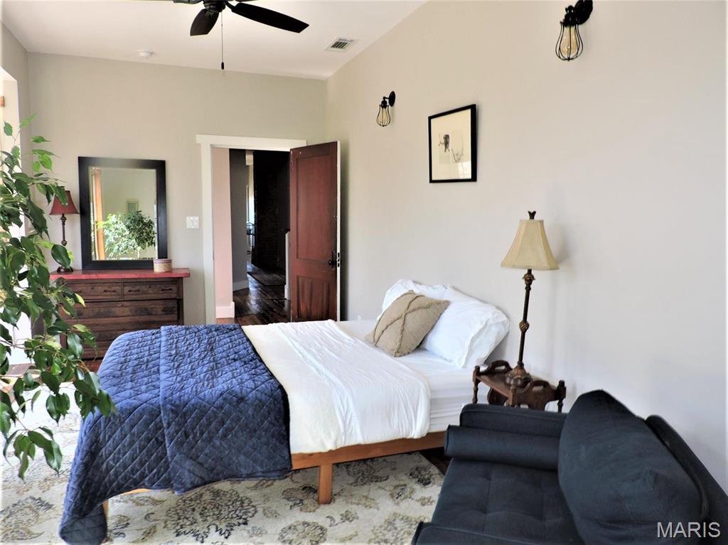 Ponds Corner - Residential