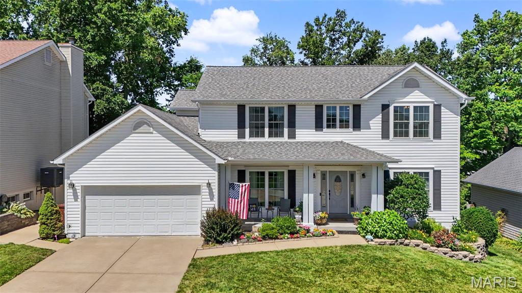 Country Crossing Manor - Residential
