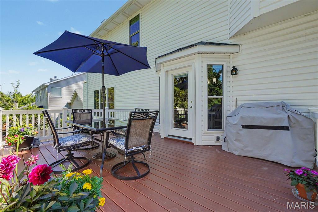 Country Crossing Manor - Residential