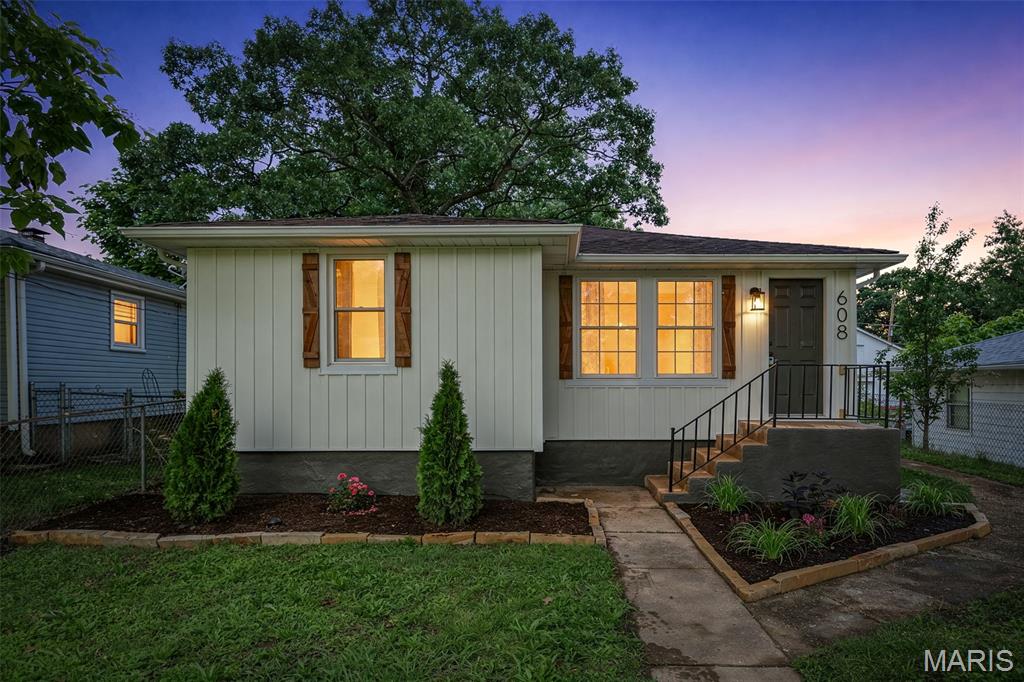 Welcome home to this beautifully remodeled 2-bedroom, 1-bathroom gem offering comfortable living space with modern updates throughout. The bright eat-in kitchen features brand-new stainless-steel appliances, abundant cabinetry, a pantry, and plenty of room for gathering. Enjoy meals in the separate dining room and relax in the cozy living room filled with natural light. A spacious laundry room provides extra storage and convenience. Outside, enjoy a fenced-in yard with a storage shed, providing plenty of room for tools or hobbies. On-street and off-street parking are available. With fresh finishes, updated fixtures, and thoughtful improvements throughout, this one is ready for its next owner to move right in and enjoy. Property is agent-owned.