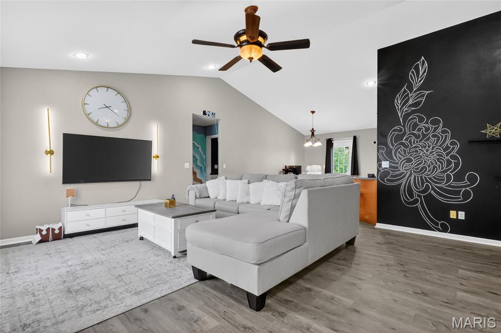 REGAL OAKS - Residential