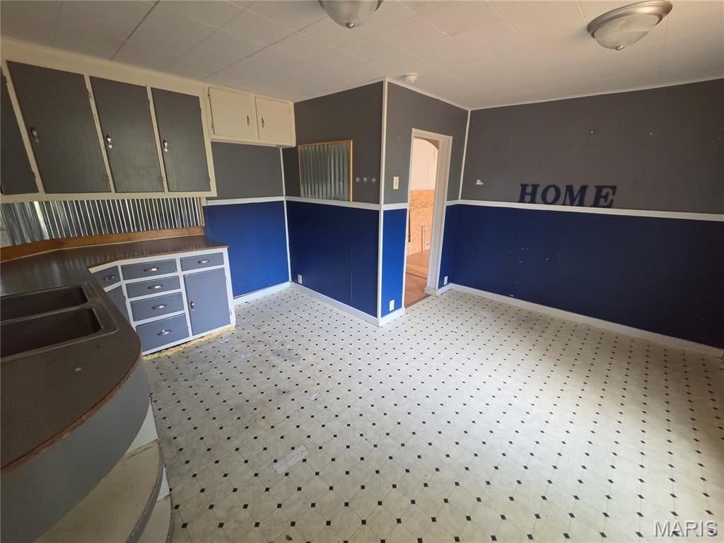 Sur Rts Laynes Add - Residential