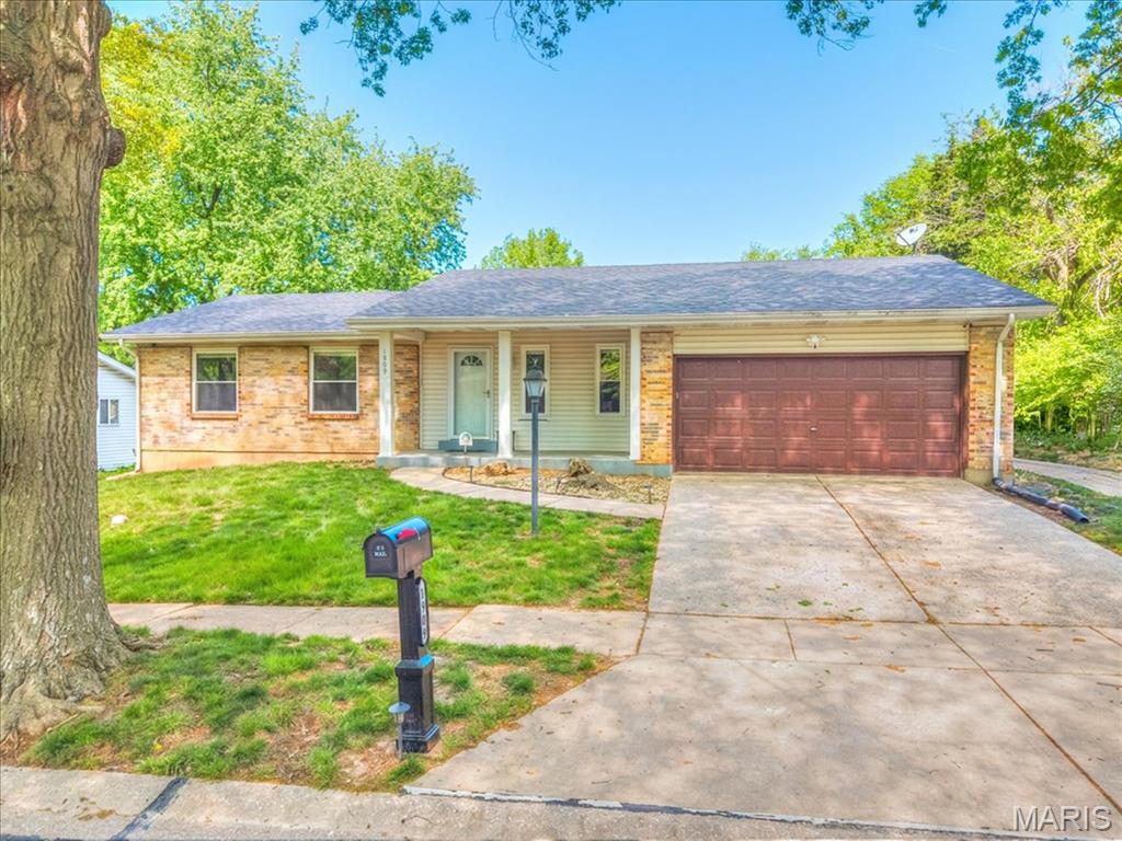 THIS HOME IS LOCATED AT 1909 LAKEHEIGHTS LN, ST LOUIS MO ,63138 SURROUNDED BY A BEAUTIFUL LAKE WHERE YOU CAN ENJOY TIME FISHING AND FAMILY TIME AND WALKS AROUND THE LAKE. THIS HOUSE HAS BEEN UPDATED FROM TOP TO BOTTOM. FRESH PAINT UPDATED KITCHEN AND BATHROOMS FINISHED BASEMENT. THIS HOME IS LOCATED IN ST LOUIS COUNTY. THIS BEAUTY IS WAITING ON ITS NEW OWNER ARE OWNERS.  COME CHECK OUT THIS BEAUTIFUL UPDATED HOME YOU WIL NOT BE DISAPPOINTED.