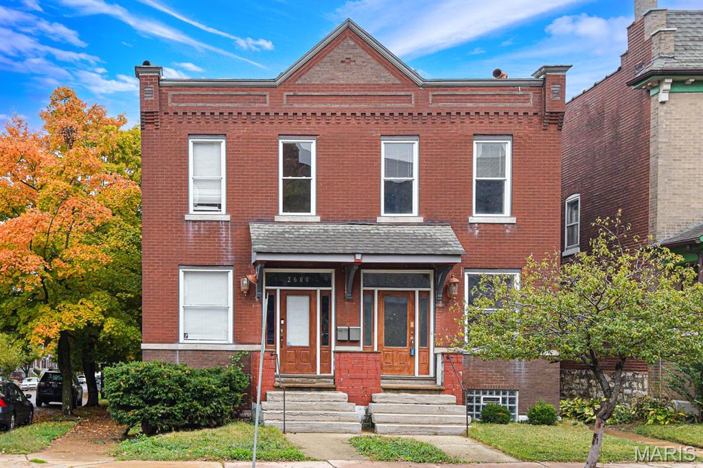 This updated townhome spans 1,664 square feet and includes 2 inviting bedrooms. Enjoy the luxury of a Jack and Jill bathroom for added convenience, complemented by an additional half bath located on the main level. You'll love the open floor plan that accentuates the spaciousness, highlighted by high ceilings and exposed brick walls, creating a warm and welcoming atmosphere.
The kitchen is a culinary dream, featuring concrete countertops and stainless steel appliances, including a gas range, dishwasher, and refrigerator. It's also complemented by a walk-in pantry.
Additional amenities include a 2nd floor laundry area complete with a full-size washer and dryer. You'll stay comfortable year-round with air conditioning, forced air heating, and ceiling fans in the bedrooms. The bedrooms also come equipped with blinds for added privacy.
Relax or entertain in the shared fenced backyard, complete with two decks for versatile outdoor enjoyment. The property includes a one-car garage with an automatic door, providing added convenience.  Pets negotiable,
This updated townhome is ready to welcome you. Contact us today to schedule a viewing and make 2602 Minnesota Avenue your new home sweet home!