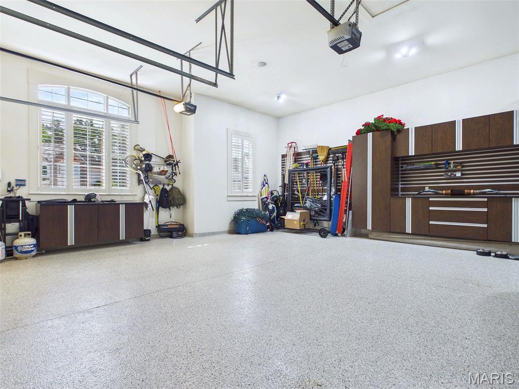 Fields Crossing - Residential