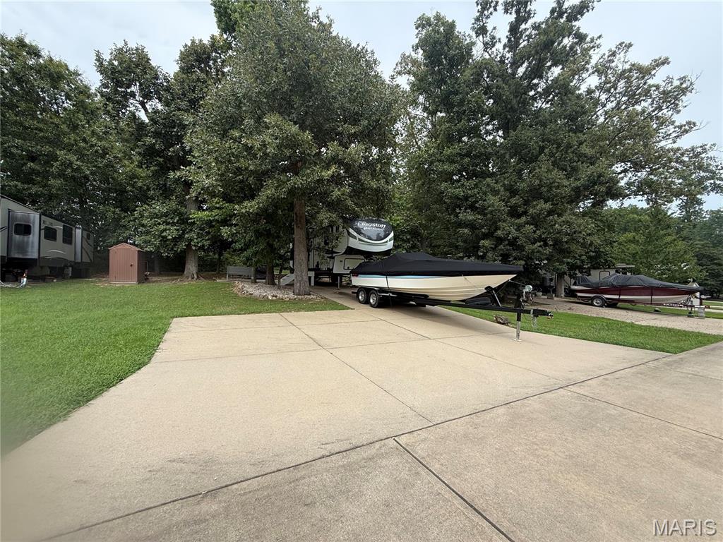 Adventure Out RV Park - Land