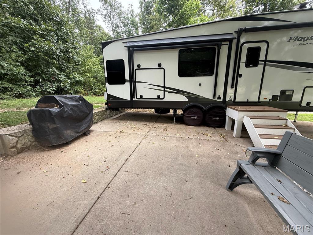 Adventure Out RV Park - Land