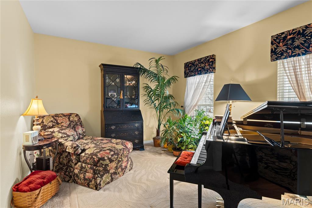 At Fairwood Hills 7th Add - Residential