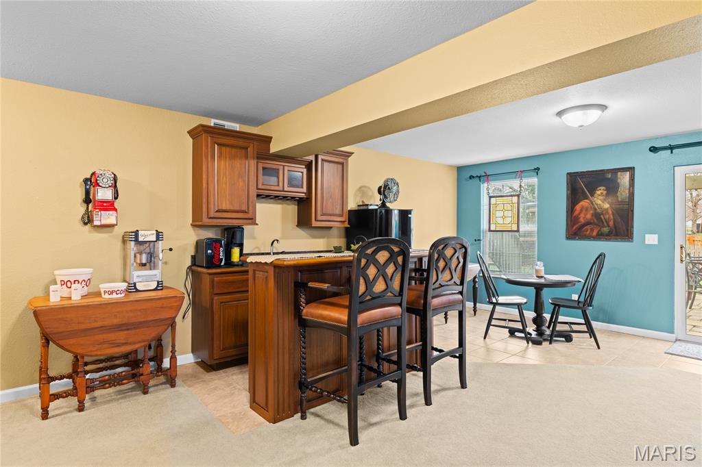 At Fairwood Hills 7th Add - Residential