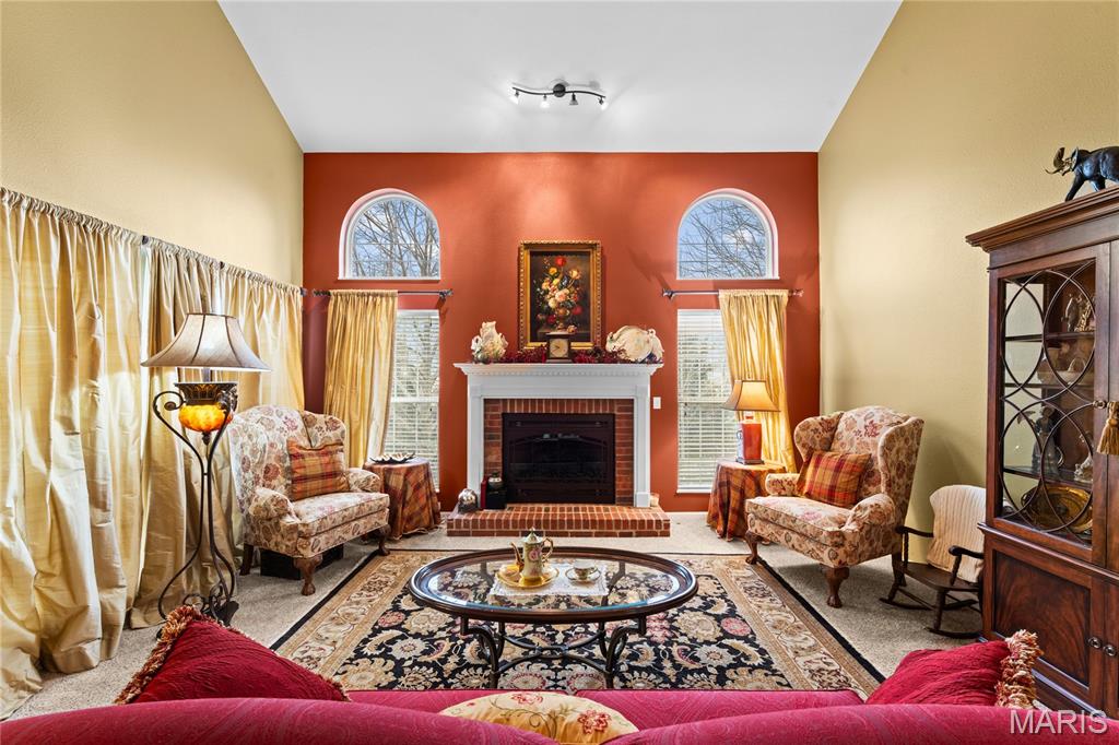 At Fairwood Hills 7th Add - Residential