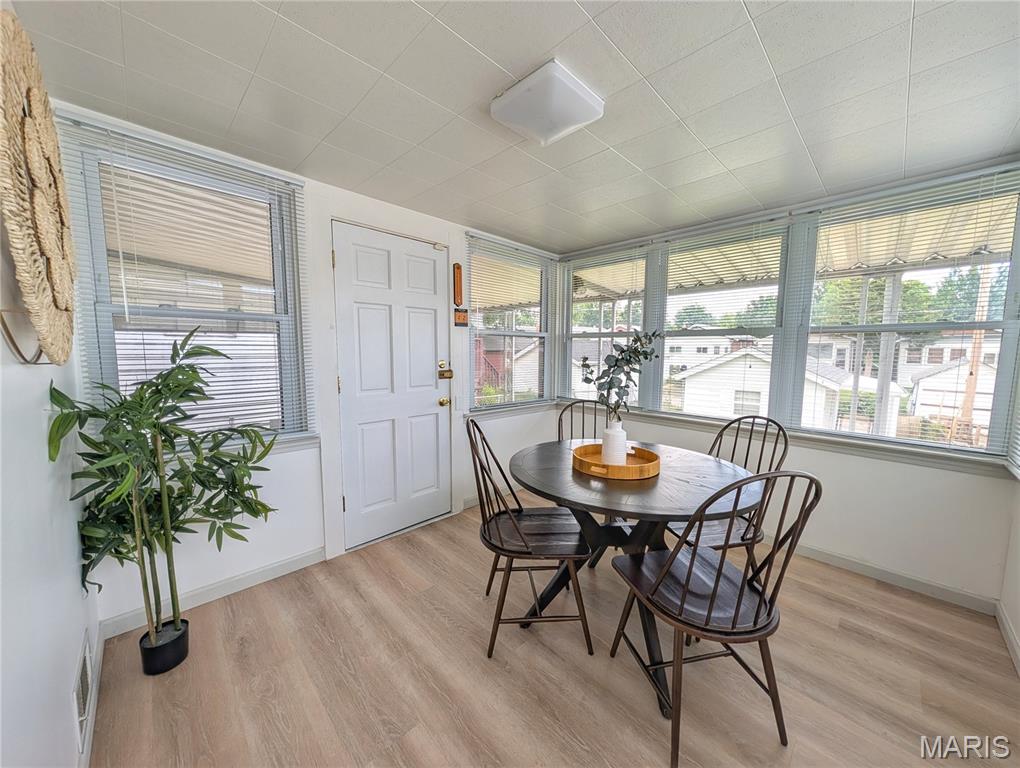 Russell Place - Residential