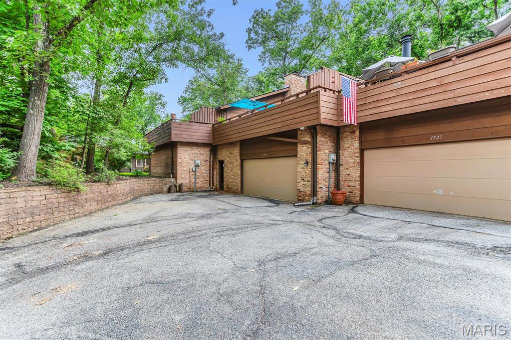 Birnamwood Condo - Residential