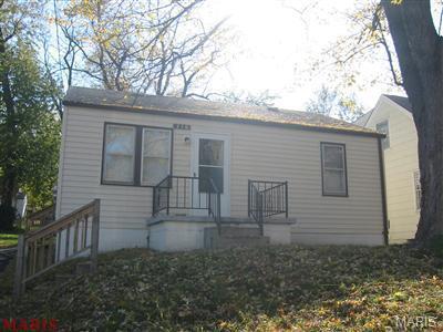House being sold in it's current "AS-IS" condition. Seller has never lived in property.