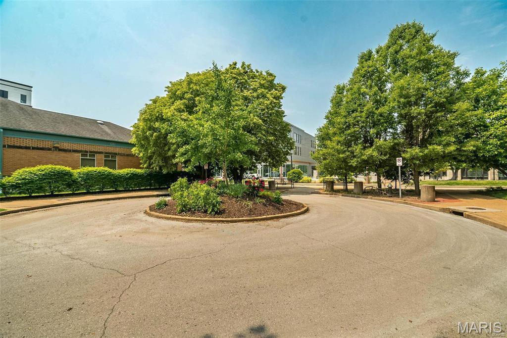 Waterman-Kingbury Condo - Residential