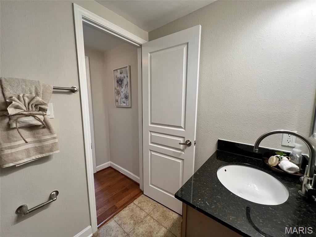 Waterman-Kingbury Condo - Residential
