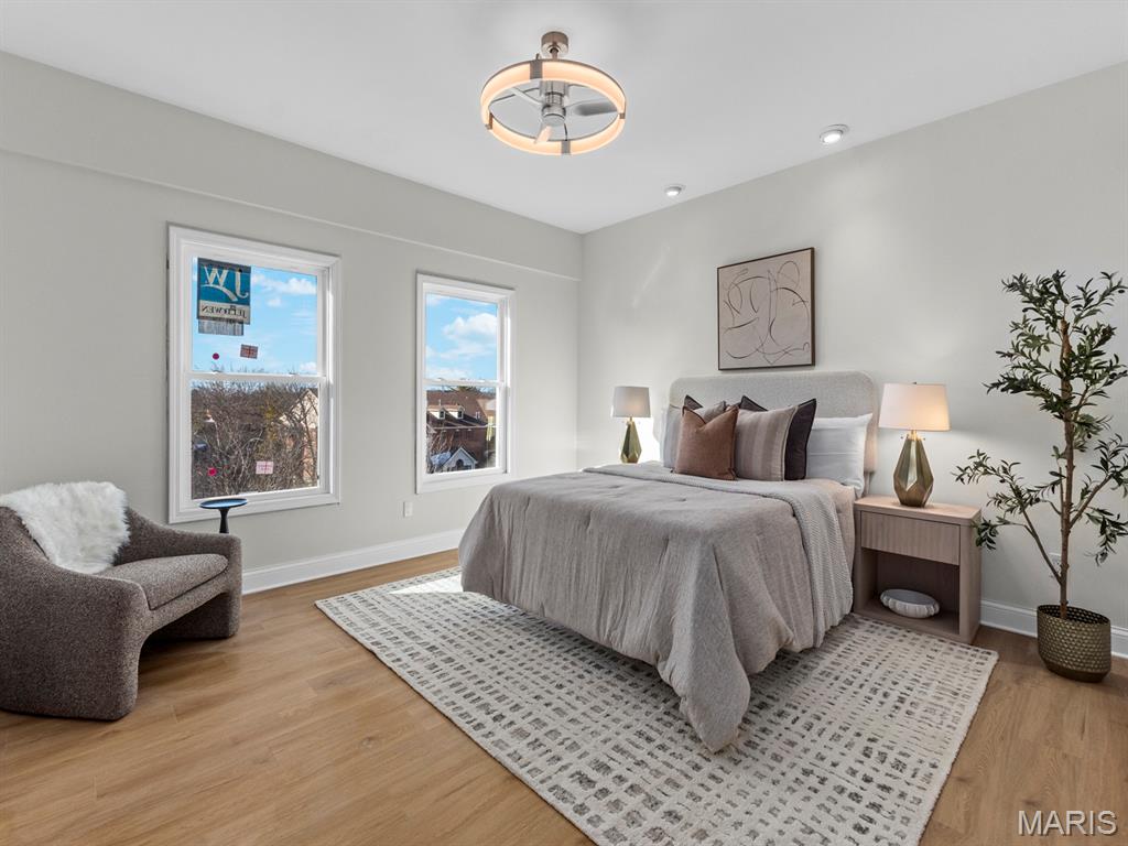 Saratoga Condo The - Residential