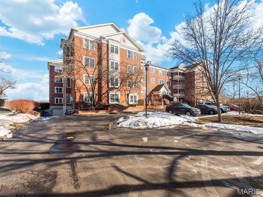 Saratoga Condo The - Residential