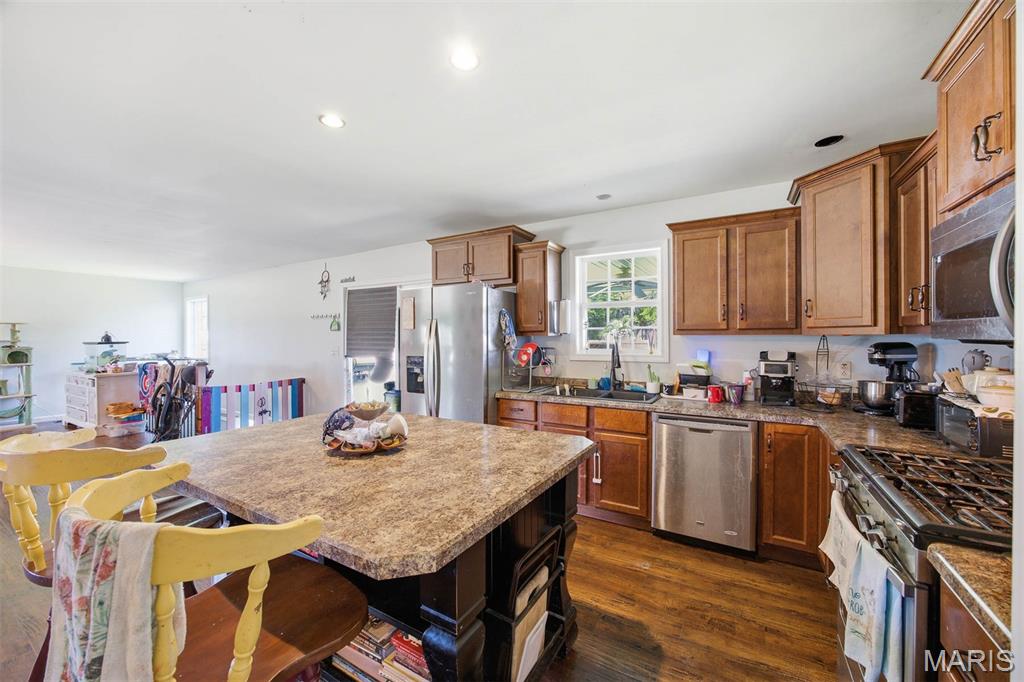 Foxfire Mdws Sub - Residential