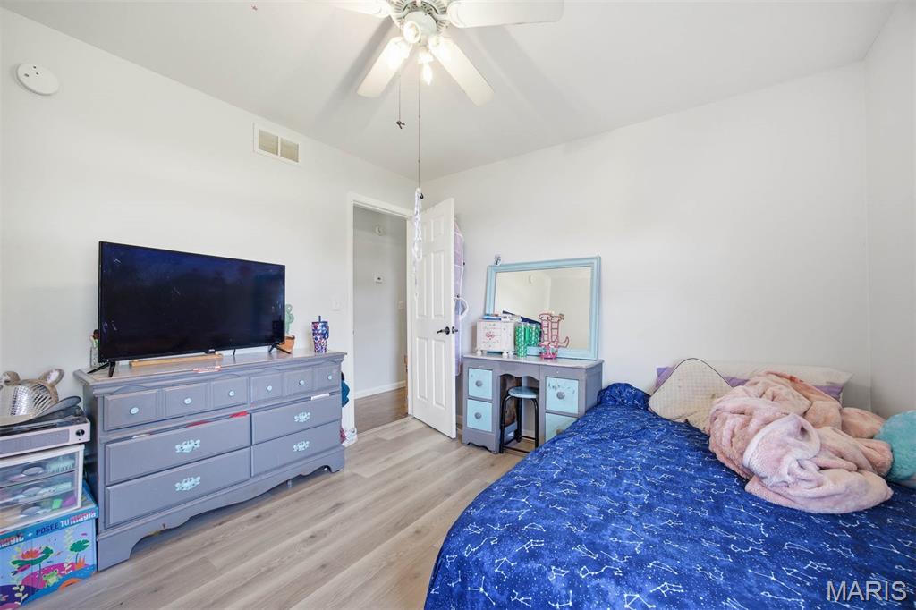 Foxfire Mdws Sub - Residential