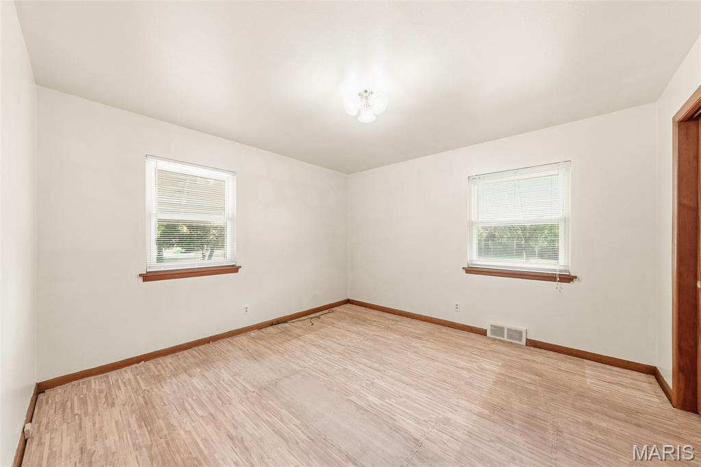 Oakville Acres Amd Of - Residential