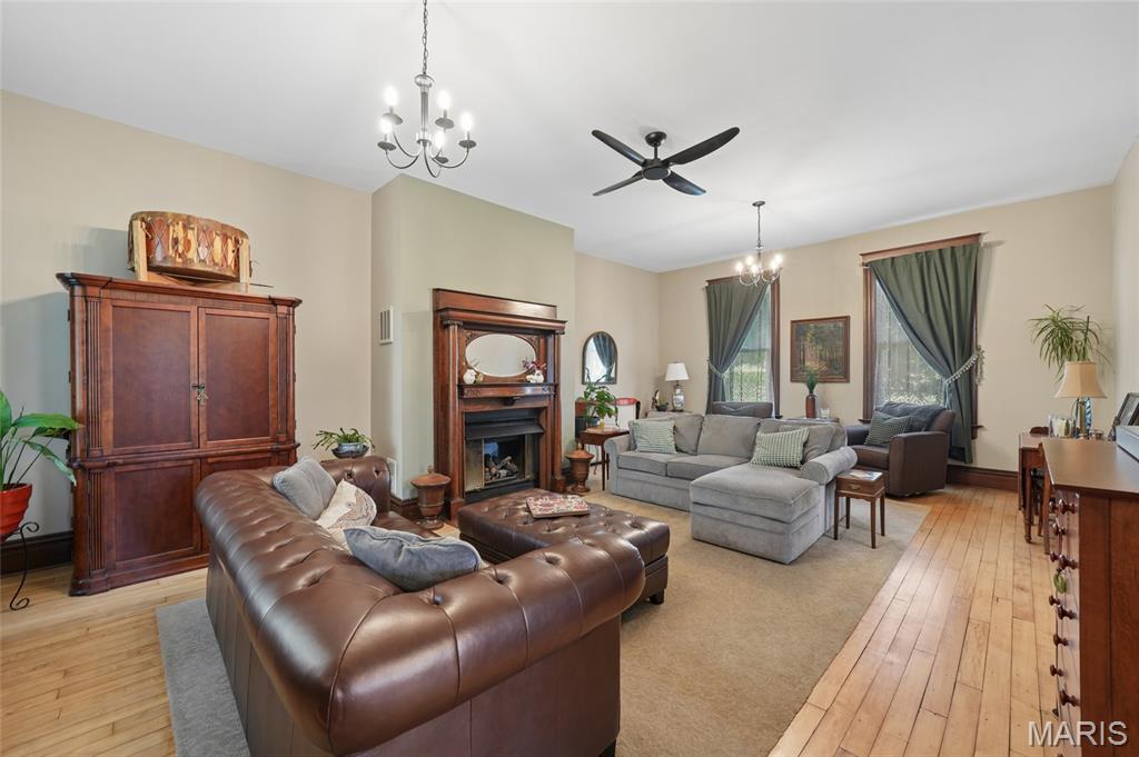 Angelica P Lockwoods Farm - Residential