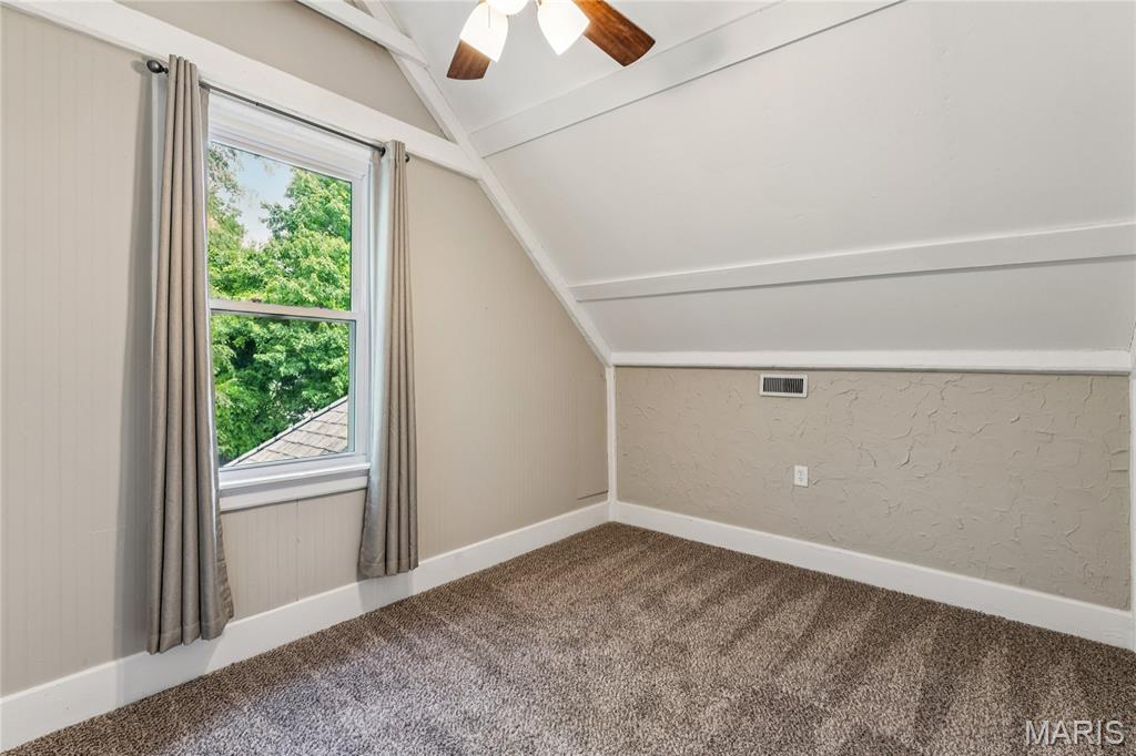 Greenwood City Bl 5105 - Residential