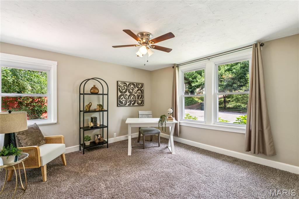 Greenwood City Bl 5105 - Residential