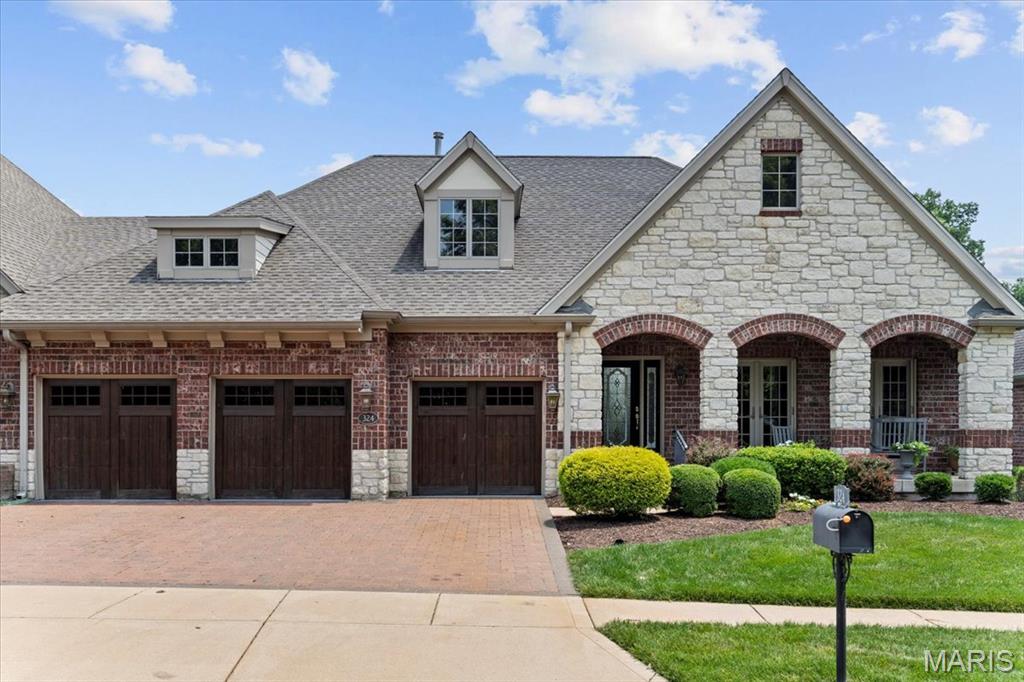 The Villas at Meadowbrook - Residential