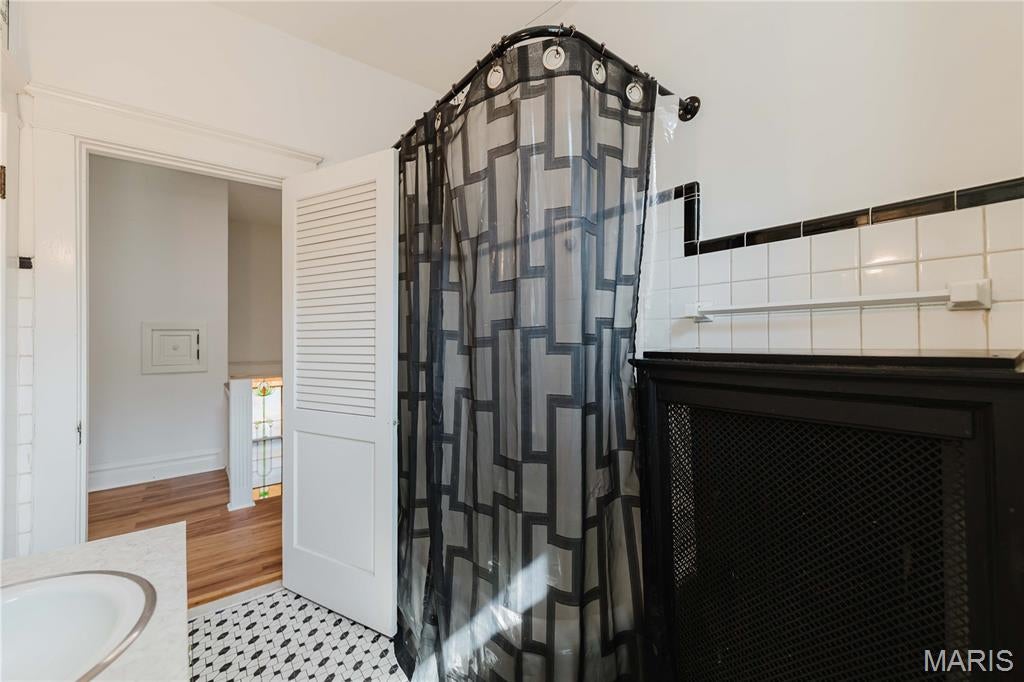 Dover Place Add - Residential