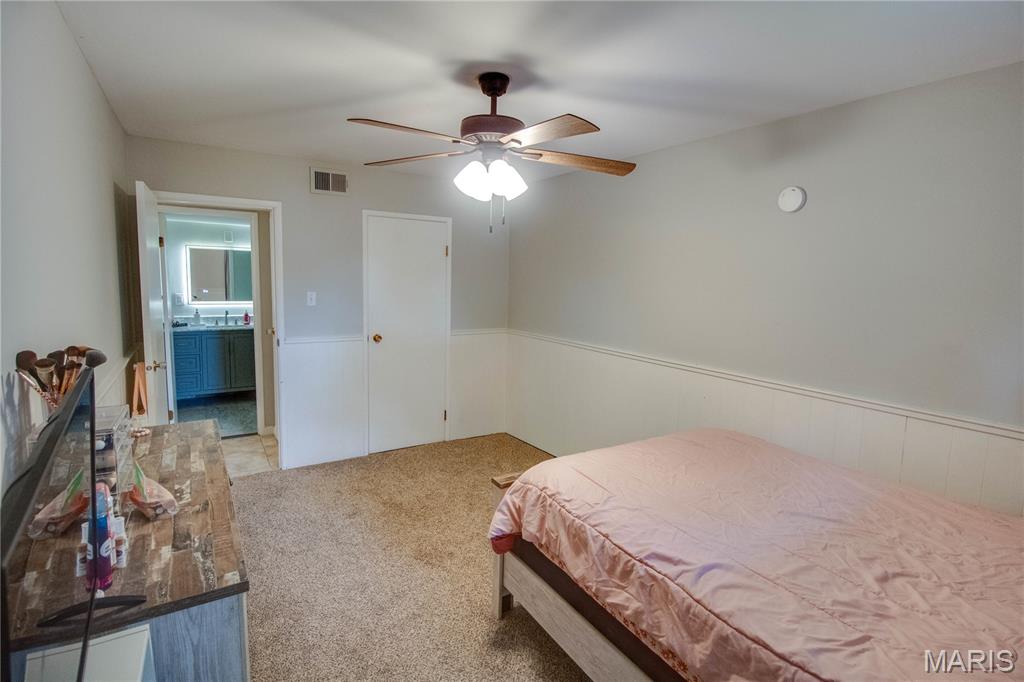 Arrow Wood Manor Condo - Residential