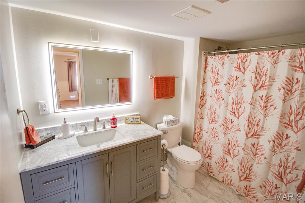 Arrow Wood Manor Condo - Residential