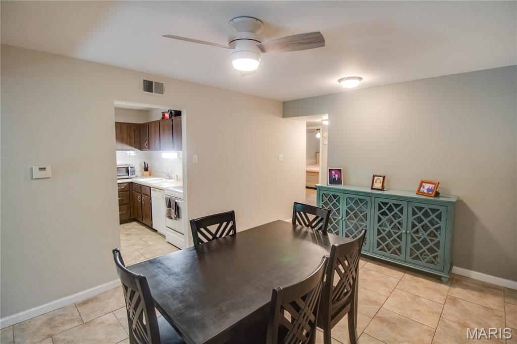Arrow Wood Manor Condo - Residential