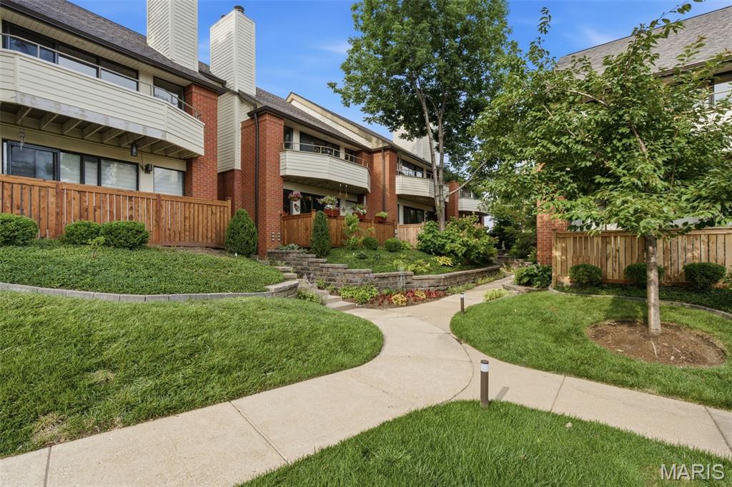 Waterford Square Condos - Residential