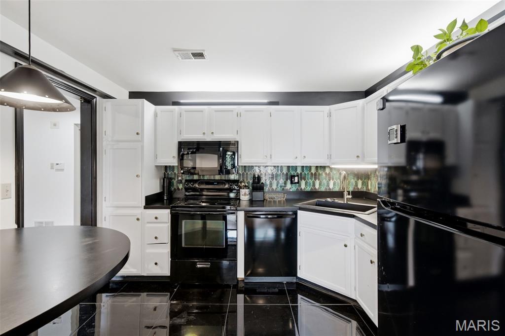 Waterford Square Condos - Residential