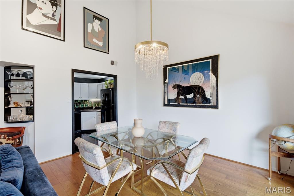 Waterford Square Condos - Residential