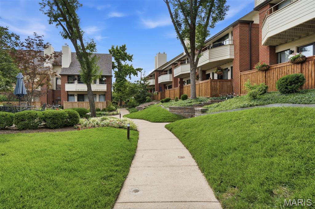 Waterford Square Condos - Residential