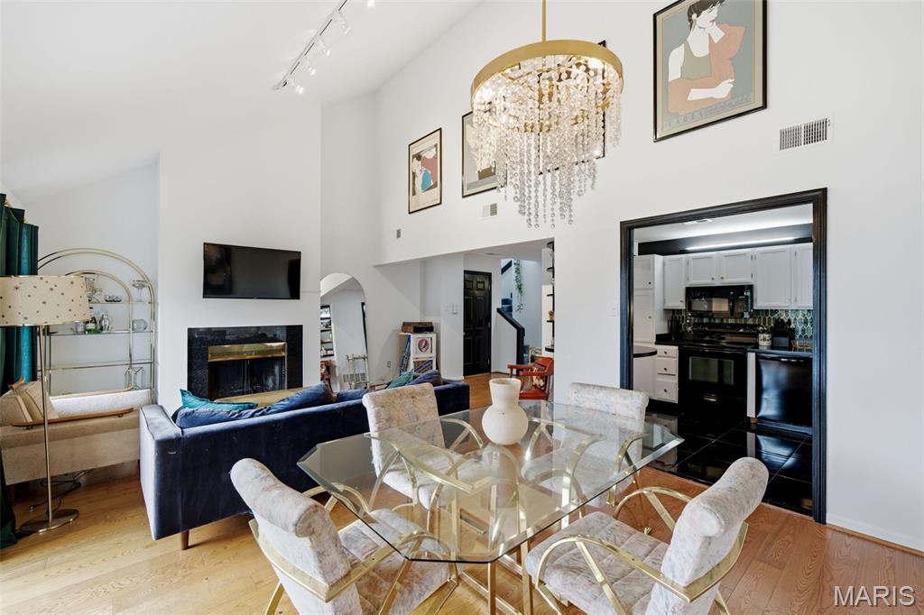 Waterford Square Condos - Residential