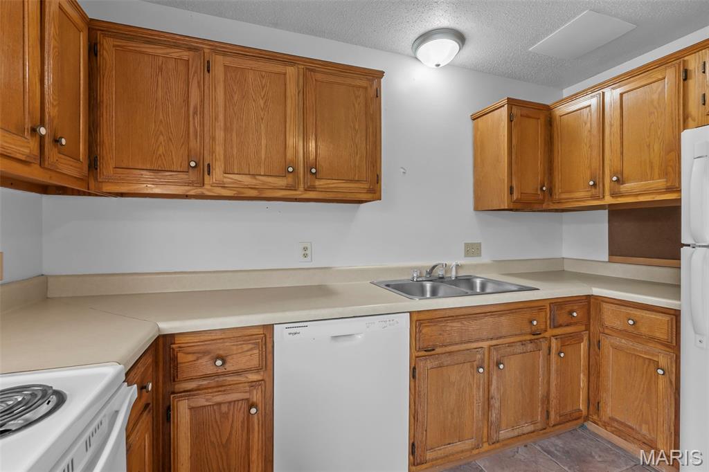 Greenwood 2nd - Commercial Sale