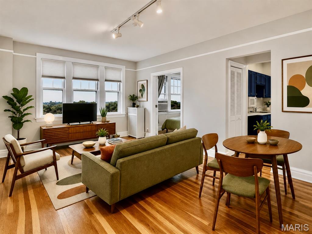 Adlon Condominums - Residential
