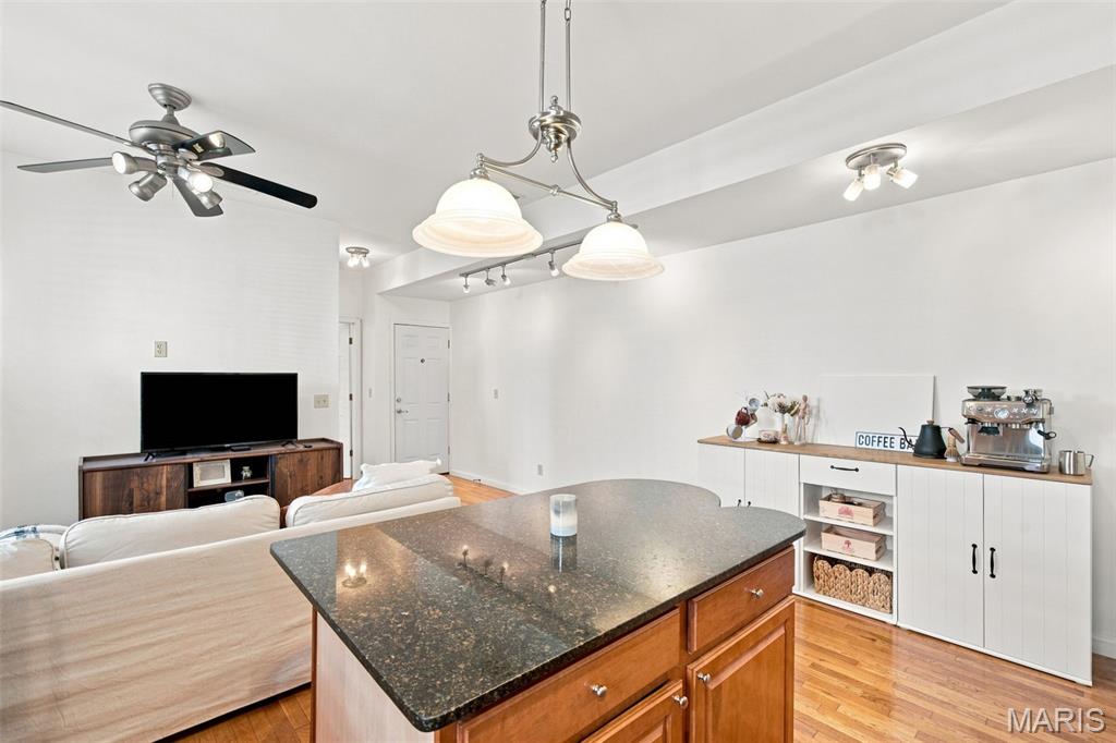 Hi Pointe - Residential