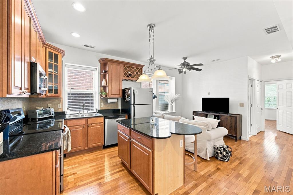 Hi Pointe - Residential