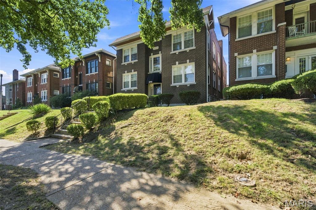 Hi Pointe - Residential