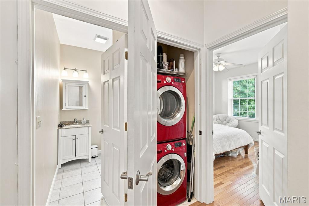 Hi Pointe - Residential
