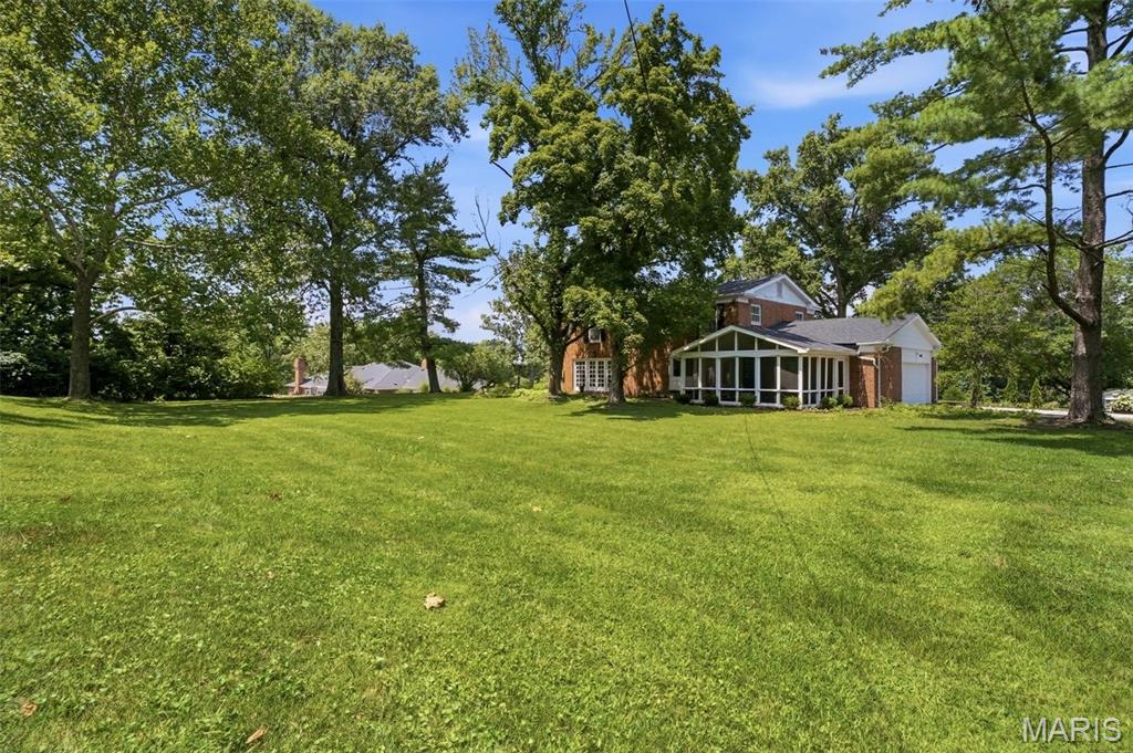 Old Woods Mill Manor 1 - Residential