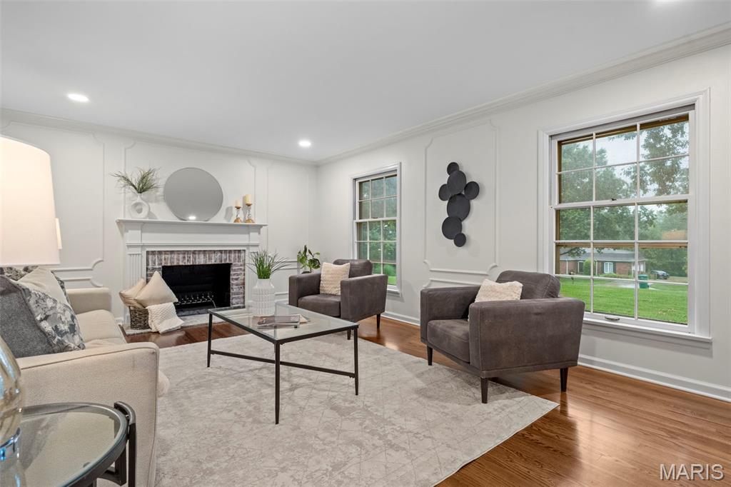 Old Woods Mill Manor 1 - Residential