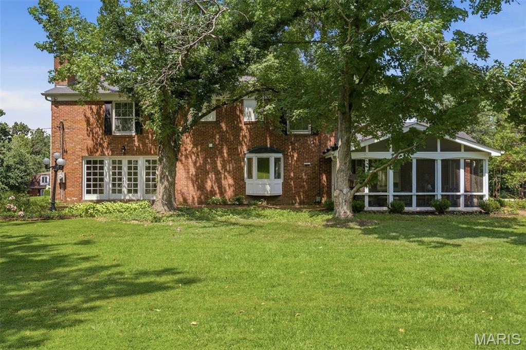 Old Woods Mill Manor 1 - Residential