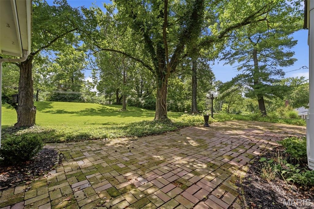 Old Woods Mill Manor 1 - Residential