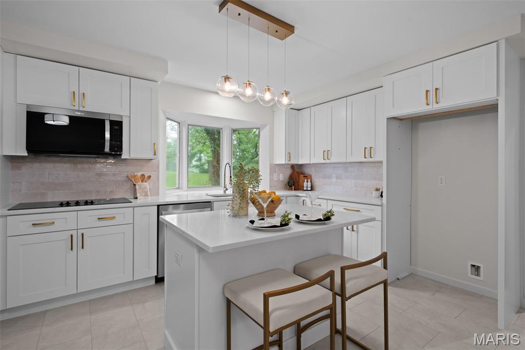 Old Woods Mill Manor 1 - Residential