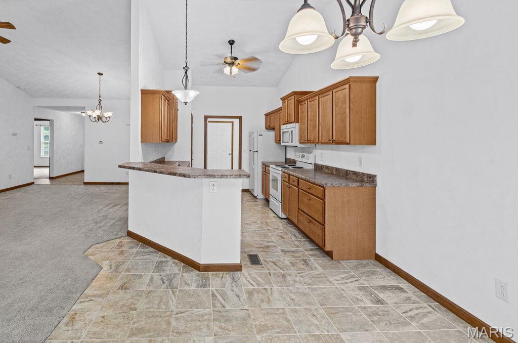 Villas/Fairlawn 01 - Residential